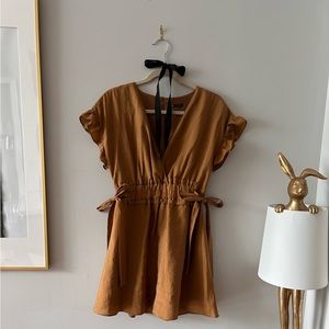 Zara short dress in chocolate colour. Ruching sleeves. Worn twice only.